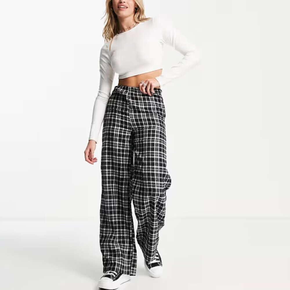 Heartbreak wide-legged pants in black check
